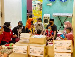 Prominens 98 FK UMI Berbagi Kasih Bersama Anak-anak Penderita Kanker di Makassar