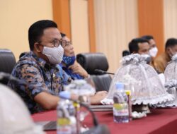 Ilham Azikin Beber Capaian Tiga Program Unggulan di Forum Konsultasi Publik