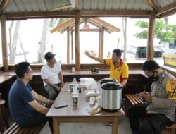 Tim Super Peduli Refreshing di Bira, Silaturahmi dengan Wakapolres Bulukumba
