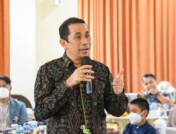 Chairul Tanjung  Ungkap Ada Pengusaha Belum Terdaftar Wajib Pajak, Kamrussamad: Sebut yang Bandel