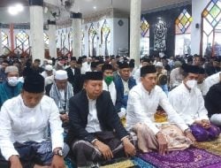 Bupati dan Wabup Selayar Kompak Sholat Idul Adha di Masjid Agung Al-Umaraini