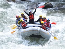 Indah Usulkan Kejuaraan Nasional Arung Jeram di Sungai Rongkong