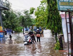 Banjir Rendam Kawasan Sudiang Makassar, Satu Anak Dikabarkan Hilang