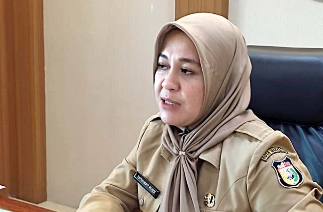 Fatmawati Rusdi Janji Penuhi Kebutuhan Air Bersih Warga Pulau Harapan