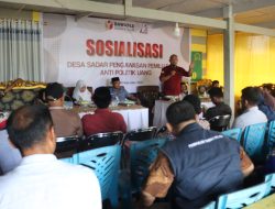 Bawaslu Bulukumba Sosialisasikan Desa Sadar Pengawasan Pemilu dan Anti Politik Uang di Kindang