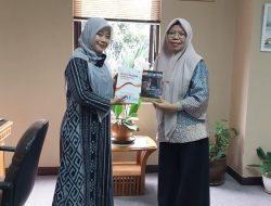 Prof Nurliah Nurdin Ciptakan Lingkungan Kerja yang Nyaman di Politeknik STIA LAN Jakarta