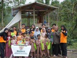HUT BAZNAS RI, Relawan Renovasi Sekolah Alam di Pelosok Benteng Senggang