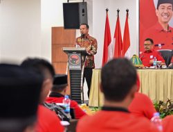 Hasto Kristiyanto Puji Kebijakan Gubernur Sulsel untuk Percepatan Ekonomi