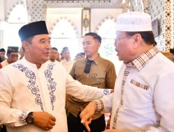 Pj Gubernur Sulsel  Silaturahmi dengan Alim Ulama dan Masyarakat Sulsel di Masjid Raya Makassar