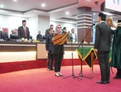 Pj Sekprov Hadiri Pelantikan PAW Anggota DPRD Sulsel Andi Ian Kurniawan Latanro