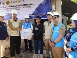 7.500 Rumah Tangga di Sulsel Terima Bantuan Pasang Baru Listrik