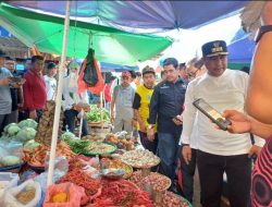 Kunjungi Pasar Cekkeng, Pj Gubernur Disambut Kenaikan Harga Cabai
