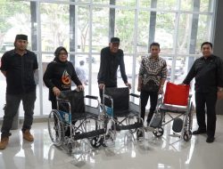 Baznas Distribusikan Kursi Roda untuk MPP