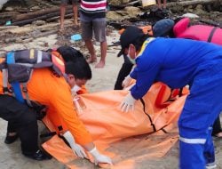 Satu Lagi Korban KM. Yuiee Jaya 2 Ditemukan Terdampar di Pesisir Barat Pulau Kayuadi