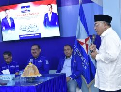 Serius Maju Pilgub, IAS Pendaftar Pertama di Demokrat