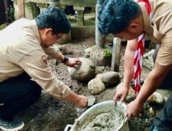 Wabup Edy Manaf Letakkan Batu Pertama Pembangunan Tugu Pramuka hingga Sarana Sanitasi di Kampung Pramuka Kalimassang