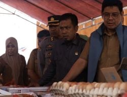 Anggota DPRD Nursakti Hadiri Kegiatan Pasar Murah di Pelataran Gedung Pinisi Bulukumba