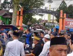 Ribuan Warga Antar Jenazah Andi Ali Yusuf ke Pemakaman