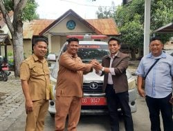 Dinkes Serahkan 1 Unit Ambulans kepada Baznas