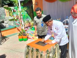 Pjs Bupati Bulukumba Resmikan Panggung Literasi SDN 7 Matajang