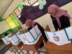 Pertama di Bulukumba, SMPN 17 Bulukumba Sukses Gelar Pemilihan OSIS Berbasis E-Voting