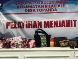 PKK Topanda Buat Tas Dari Sisa Kain