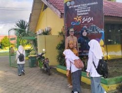 Hari Pertama Sekolah, Kepala bersama Guru SMAN 7 Bulukumba Sambut Siswa Dengan 3S