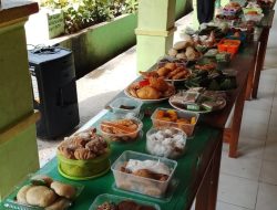 Peringati HUT Bulukumba ke 65 Tahun, SDN 9 Tanah Kongkong Gelar Makan Kue Tradisional Bersama